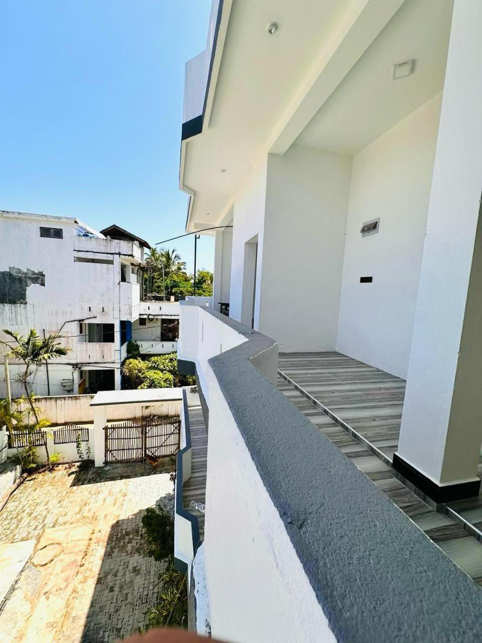 Garden Beach Hotel Arugam Bay Exterior photo