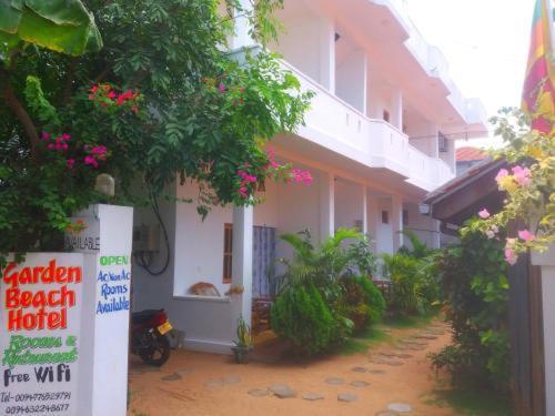 Garden Beach Hotel Arugam Bay Exterior photo